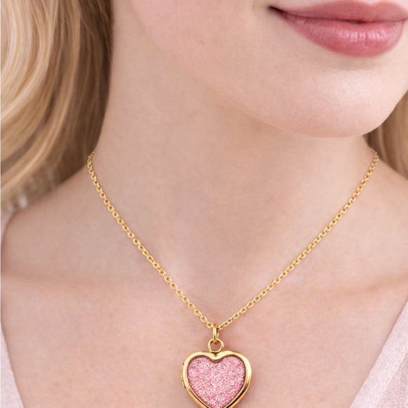Heart Locket Necklace Gold Tone 16-32" chain wear short or long Valentines Gift - Picture 2 of 3